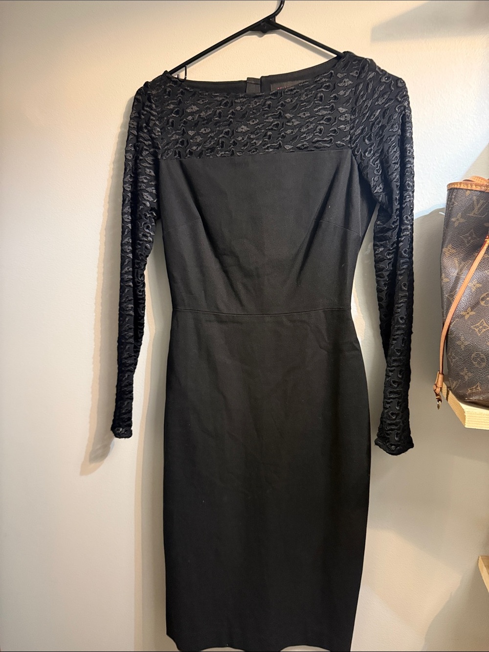 Banana Republic Black Long-Sleeve Textured-Yoke Sheath Dress